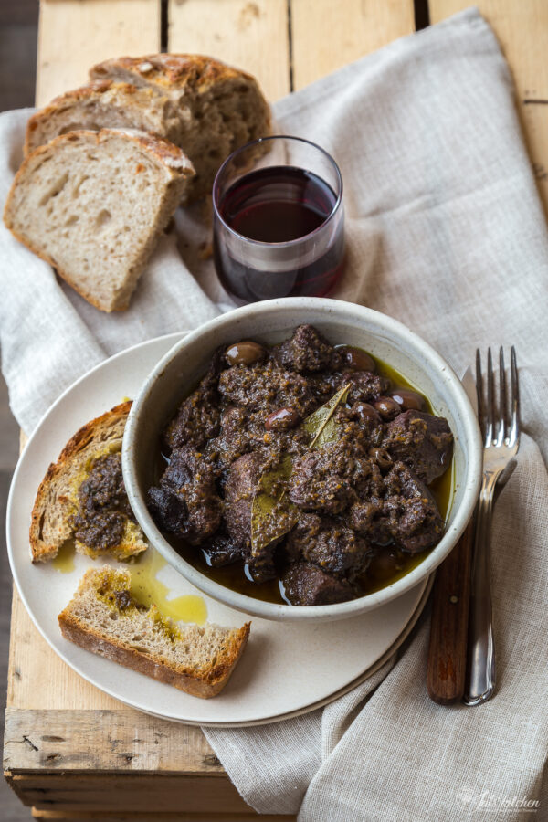 Cinghiale con le olive